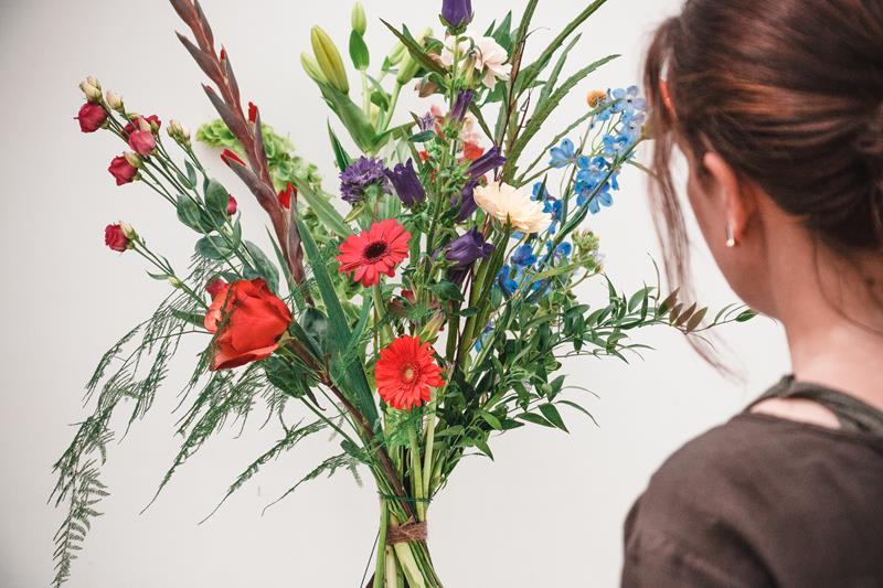 Wildboeket met gemengde kleuren