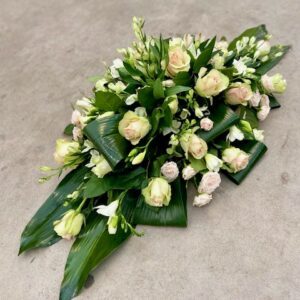 Ovaalvormig bloemstuk